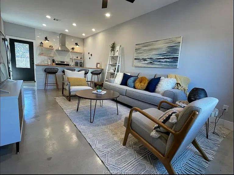 223 West 22nd Street Bryan, TX 77803 - Photo 2 of 18