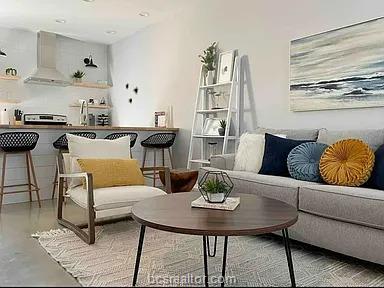 223 West 22nd Street Bryan, TX 77803 - Photo 3 of 18