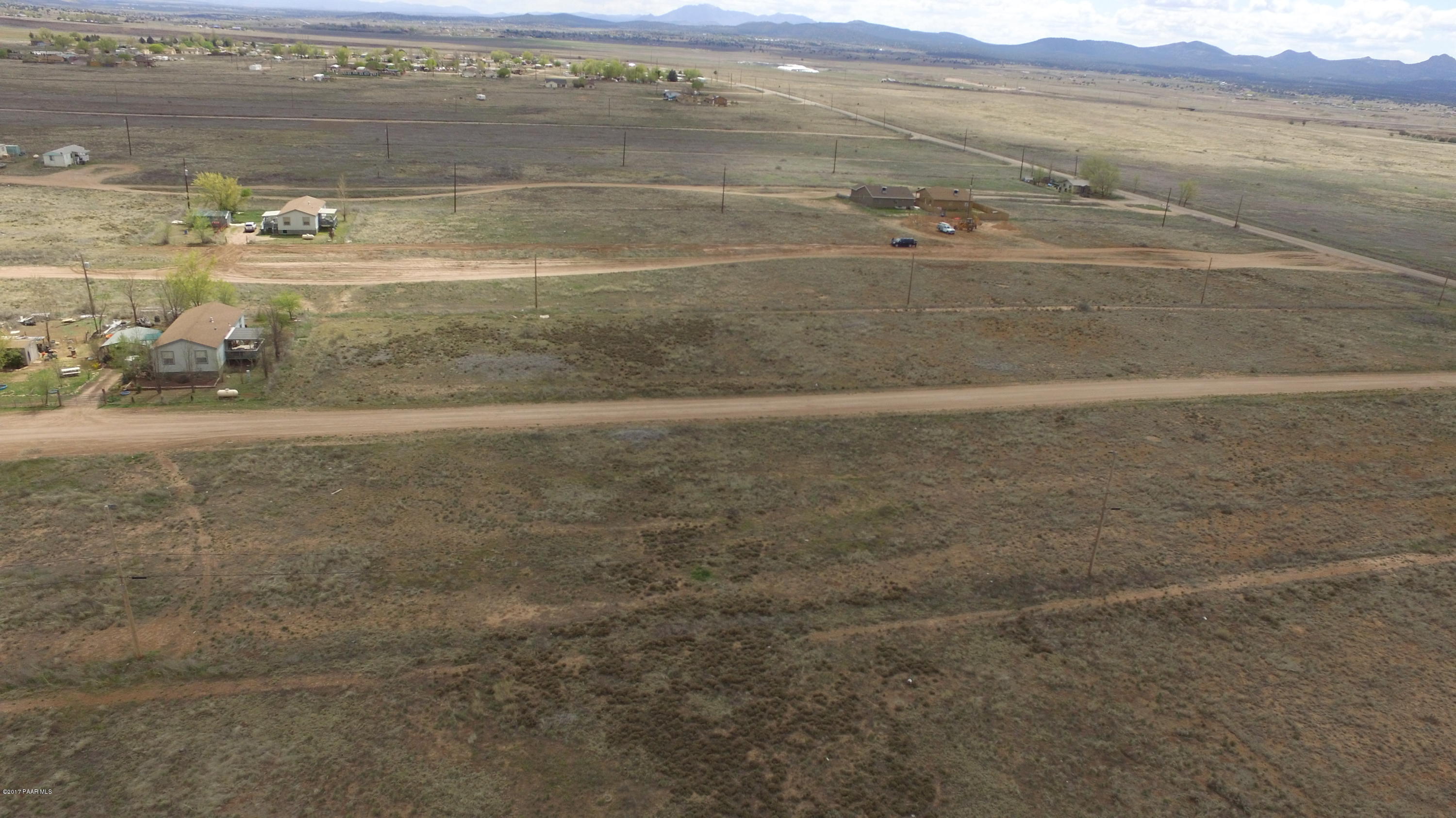 420 West Baja Road Paulden, AZ 86334 - Photo 8 of 37 org_2ee77c41875aef2d_1491078963000