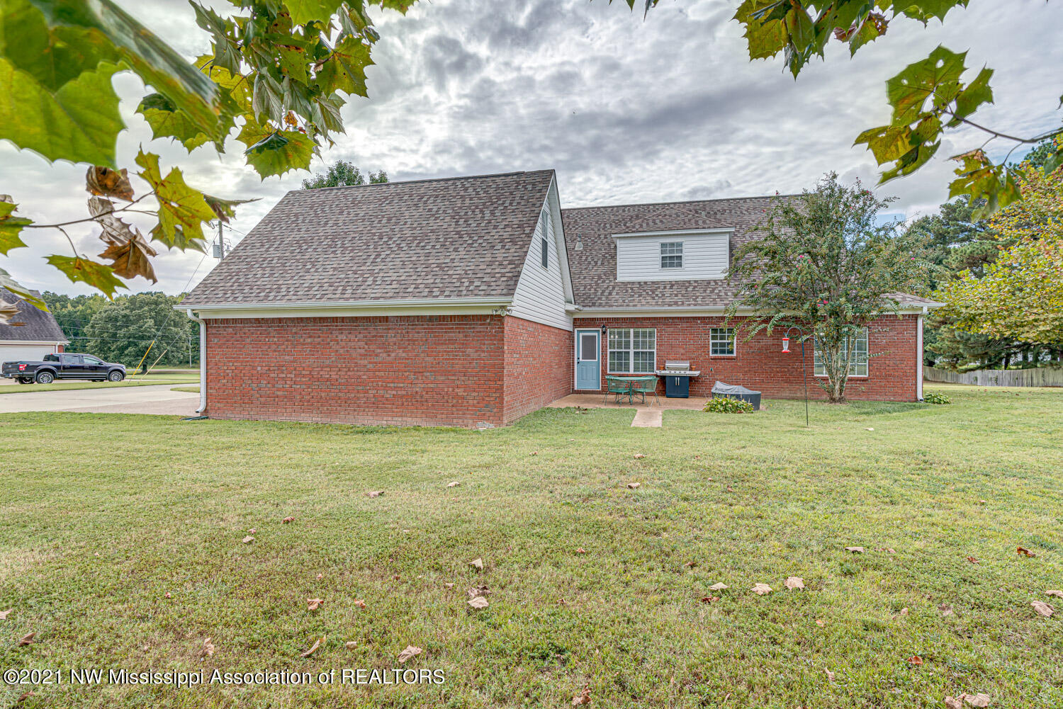 4860 Center Hill Road Olive Branch, MS 38654 - Photo 22 of 33 214860_27-snapsold-screen-4860-center-hi