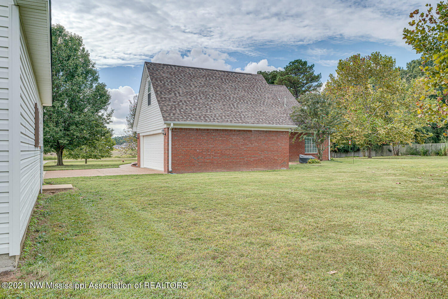 4860 Center Hill Road Olive Branch, MS 38654 - Photo 25 of 33 214860_30-snapsold-screen-4860-center-hi