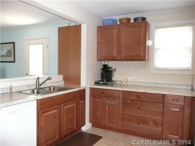3364 Sadler Road Alexis, NC 28006 - Photo 3 of 13 Gallery Image 3