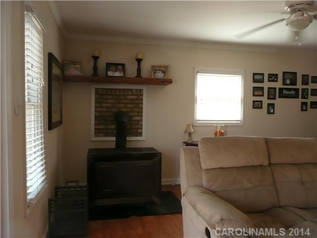 3364 Sadler Road Alexis, NC 28006 - Photo 9 of 13 Gallery Image 9