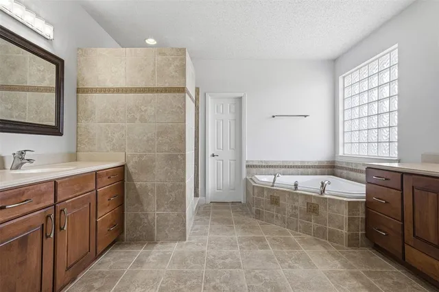 $649,999 | 4425 Foxtail Lane, Plano, TX 75024