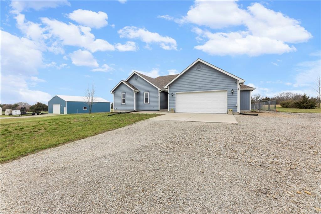 169 East 1600th Road Baldwin City, KS 66006 - Photo 1 of 1