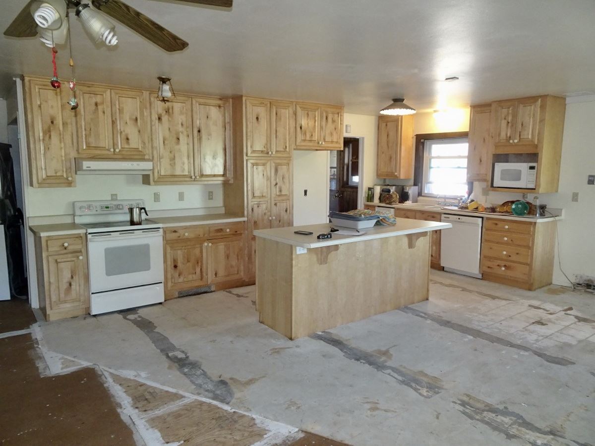 3126 E Road Grand Junction, CO 81504 - Photo 4 of 24 Gallery Image 4