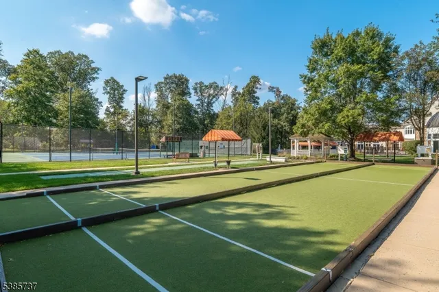 a view of a tennis court