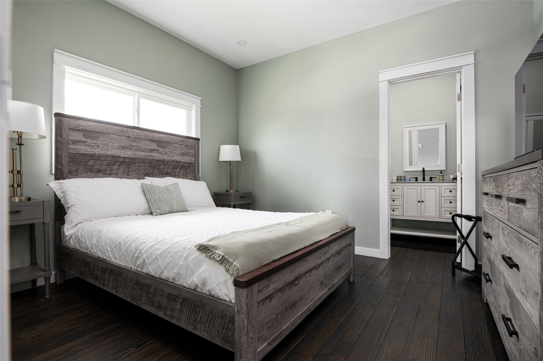 1084 Johnson Road Port Bolivar, TX 77650 - Photo 16 of 39 a bed room with a bed and a window