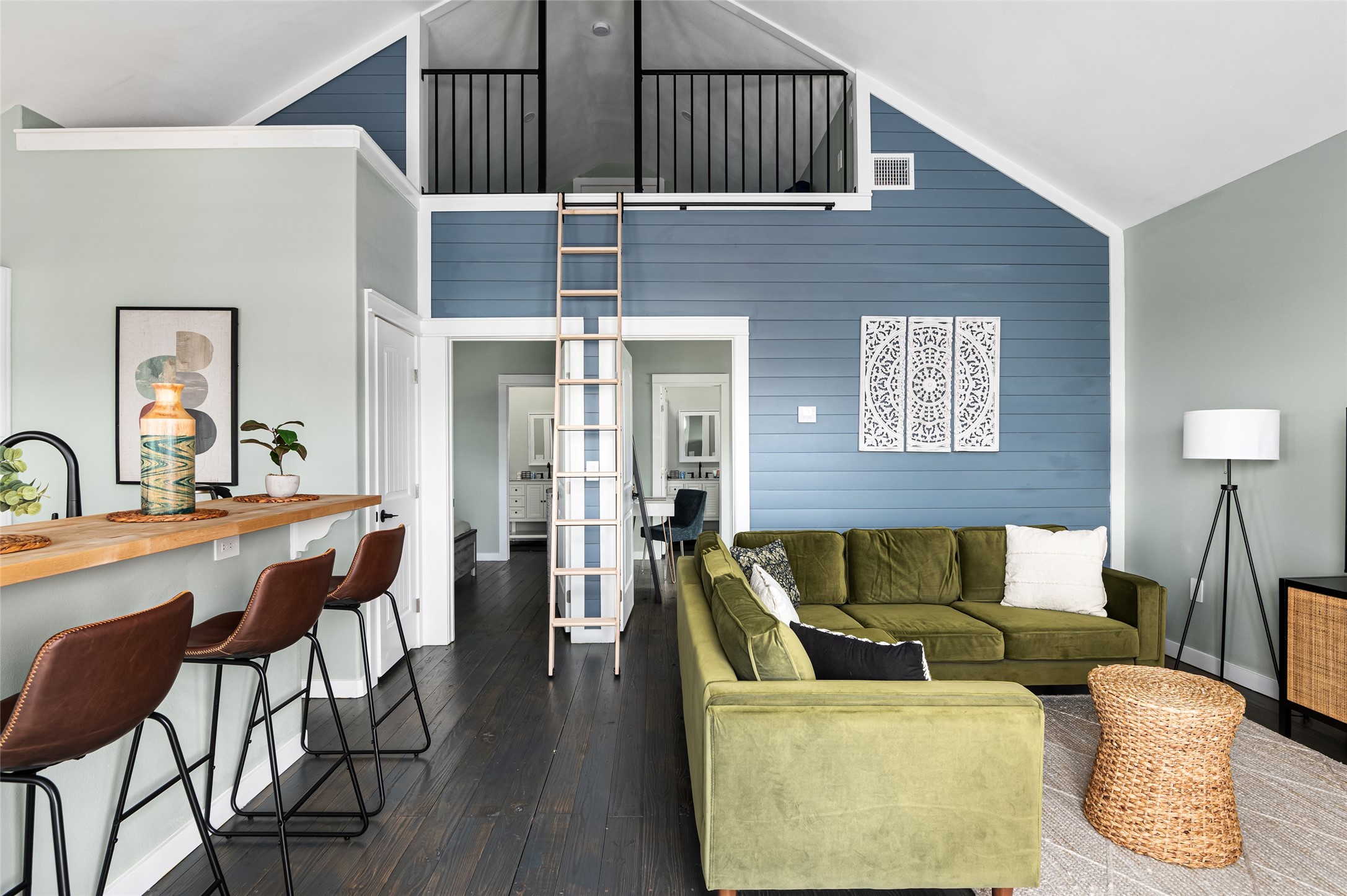 1084 Johnson Road Port Bolivar, TX 77650 - Photo 2 of 39 a living room with furniture and a wooden floor