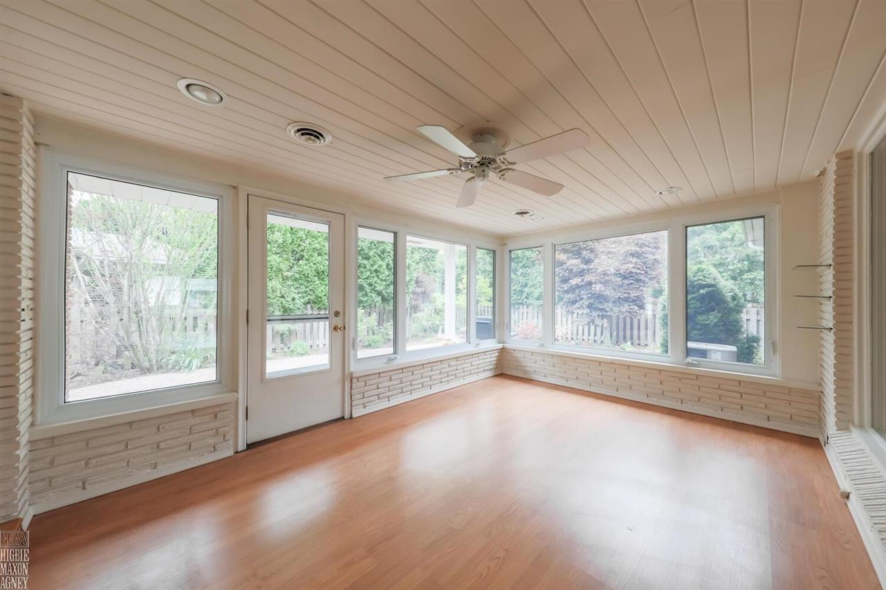 458 Shelbourne Road Grosse Pointe, MI 48236 - Photo 8 of 28 Sunroom