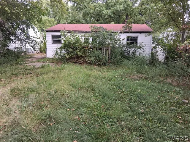 $45,900 | 10067 Prince Drive, St. Louis, MO 63136