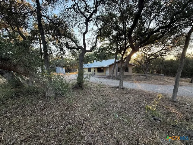 $1,750 | 2100 Farm To Market 2722, New Braunfels, TX 78132