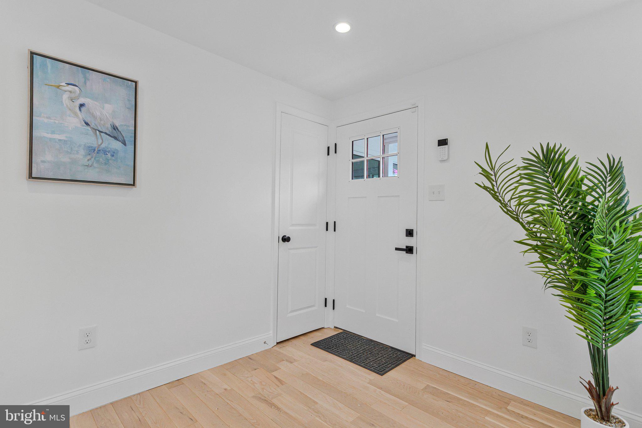 3365 Arundel On The Bay Road Annapolis, MD 21403 - Photo 6 of 47 Interior