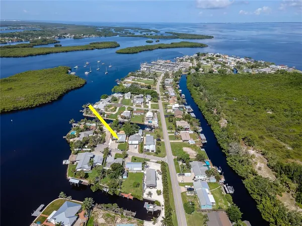 $574,900 | 106 Steven Street, Ruskin, FL 33570