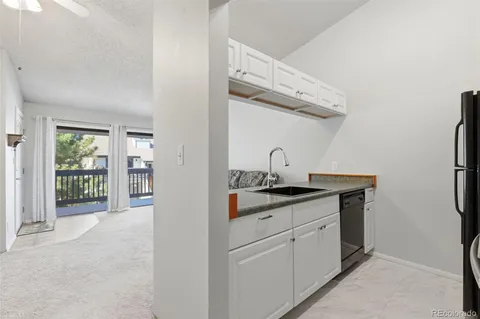 $220,000 | 532 Oakwood Drive, Unit E207, Castle Rock, CO 80104