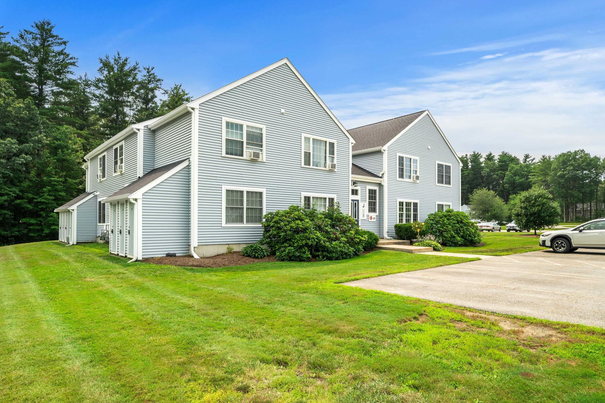 50 Brookside Drive, Unit J7 Exeter, NH 03833 - Photo 30 of 35