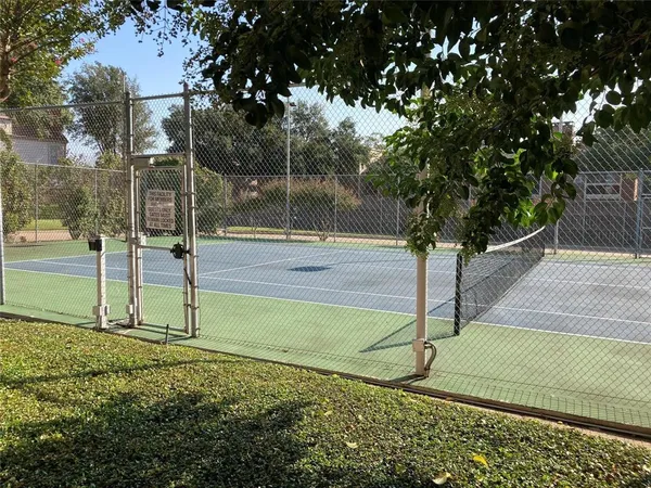 $1,650 | 18240 Midway Road, Unit 905, Dallas, TX 75287