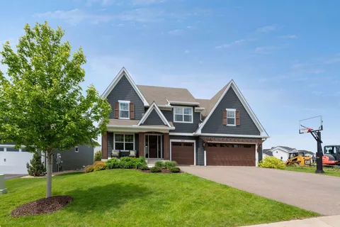 $1,199,900 | 4605 Sunset Lane, Excelsior, MN 55331