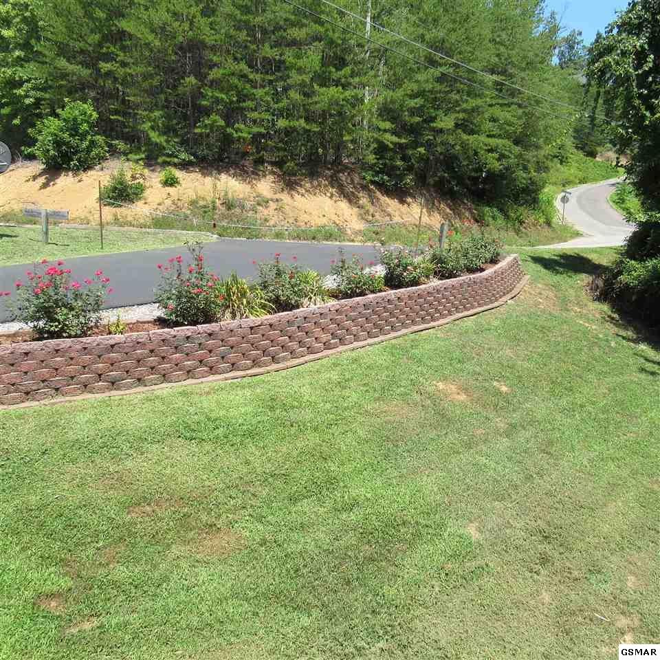 1675 Bluff Ridge Road Sevierville, TN 37876 - Photo 21 of 24 Gallery Image 21