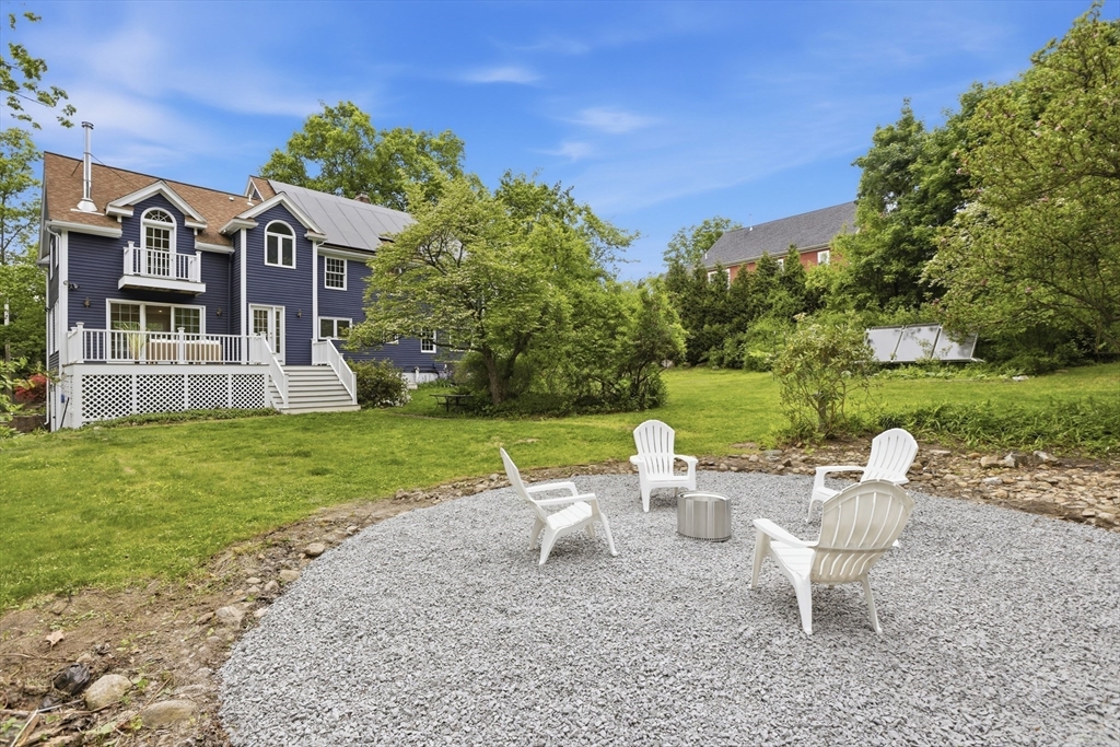 106 Concord Road Bedford, MA 01730 - Photo 31 of 38