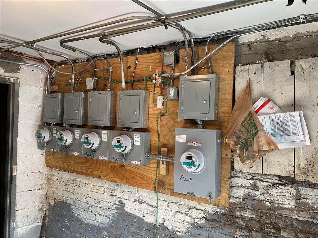 321 Milford Street Brooklyn, NY 11208 - Photo 20 of 31 a view of a house with a street