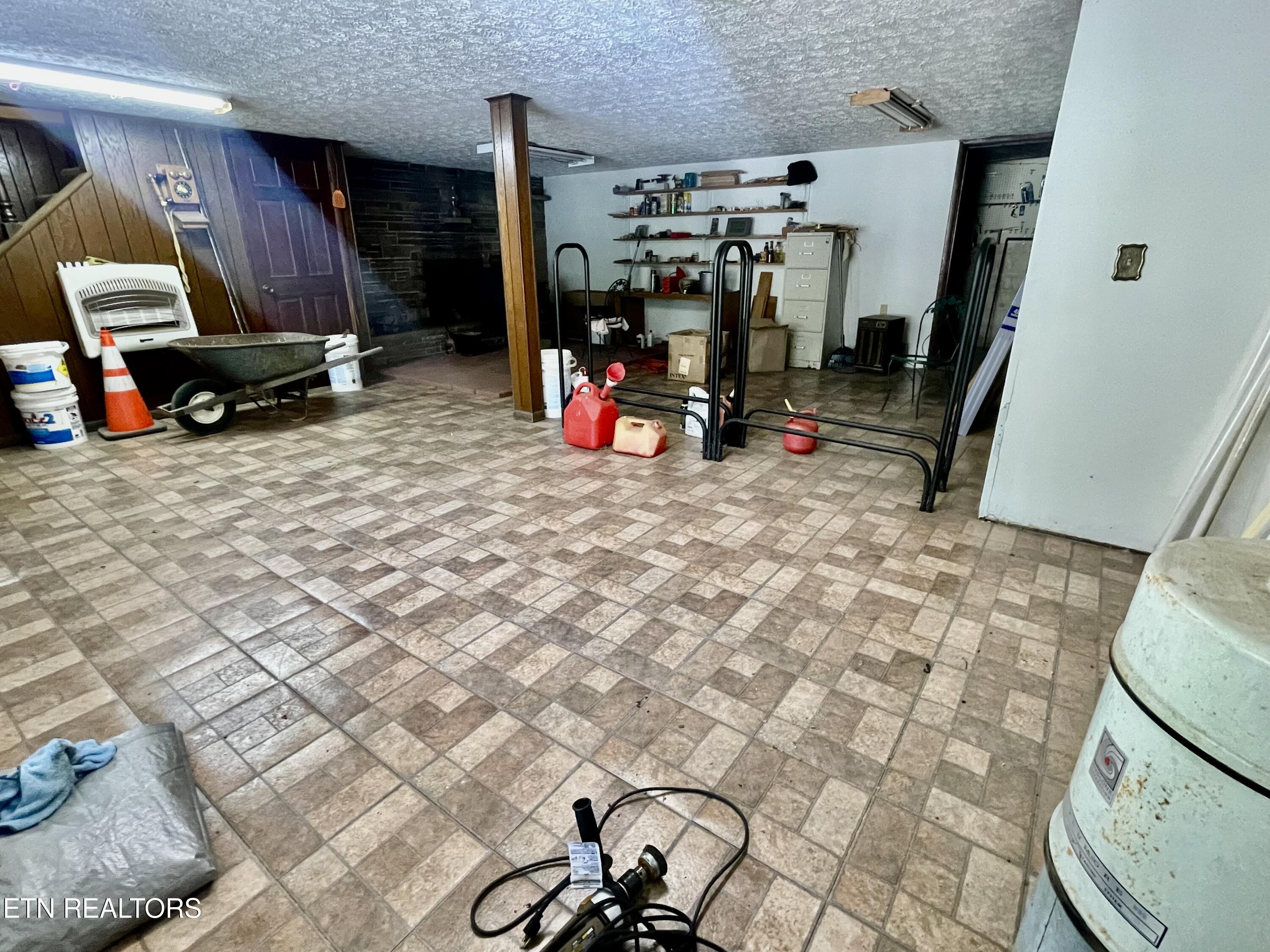 980 Blue Top Road Tazewell, TN 37879 - Photo 19 of 24 IMG_5782