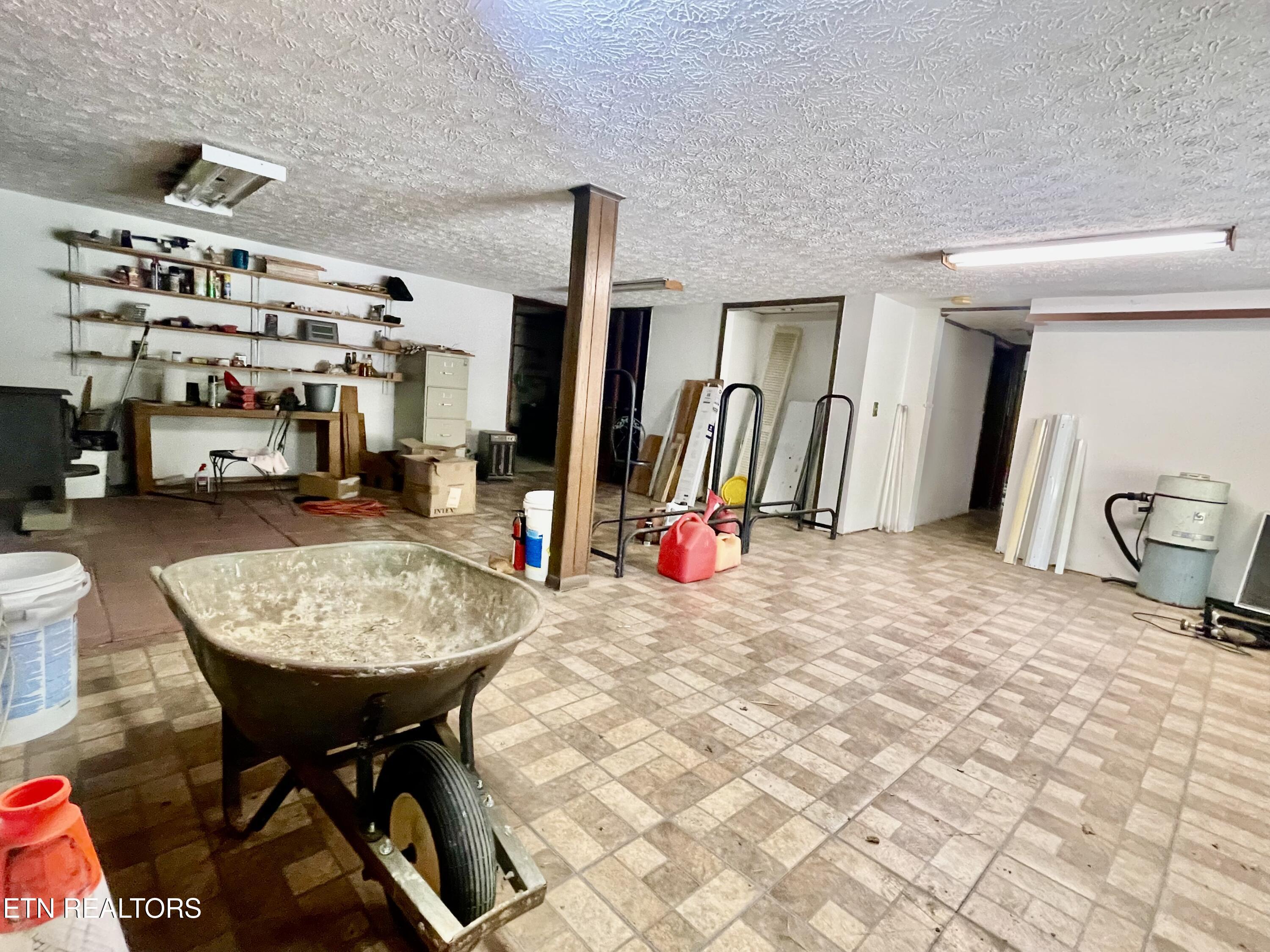 980 Blue Top Road Tazewell, TN 37879 - Photo 20 of 24 IMG_5783