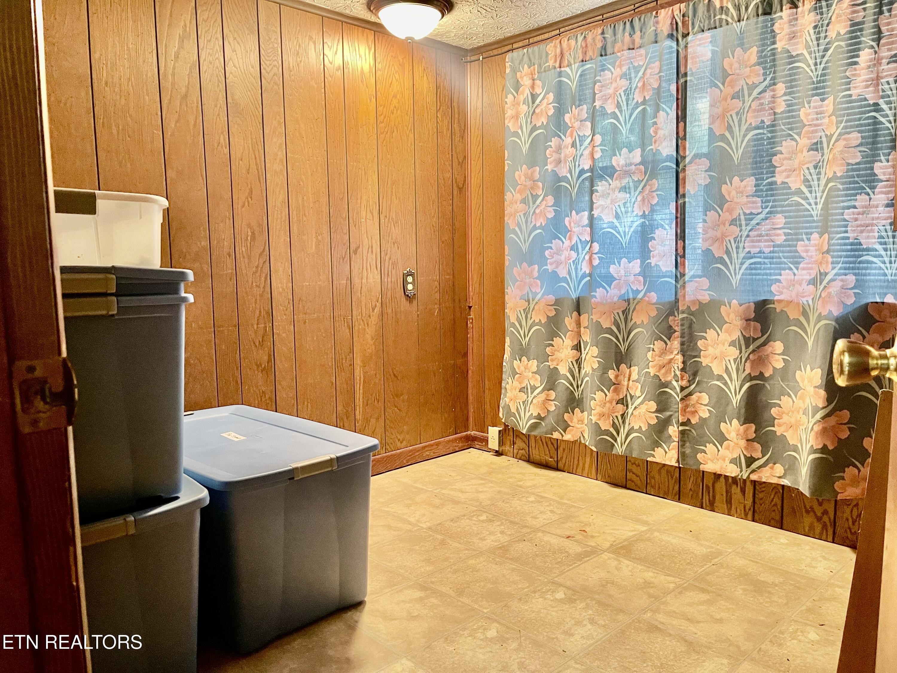 980 Blue Top Road Tazewell, TN 37879 - Photo 21 of 24 IMG_5784