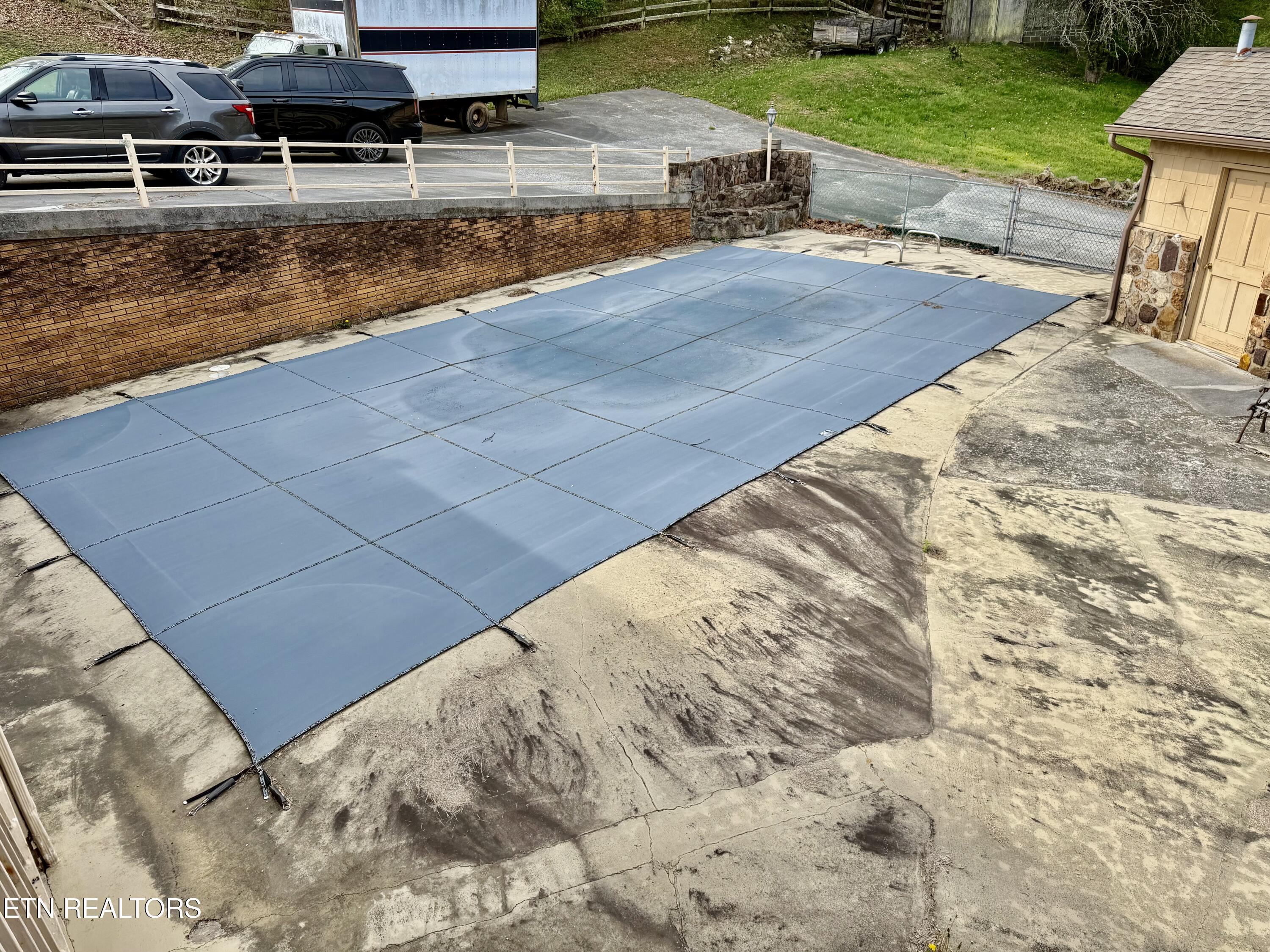 980 Blue Top Road Tazewell, TN 37879 - Photo 8 of 24 IMG_2734