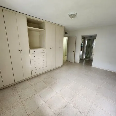 $284,900 | 11249 Southwest 169th Street, Unit V4831, Miami, FL 33157