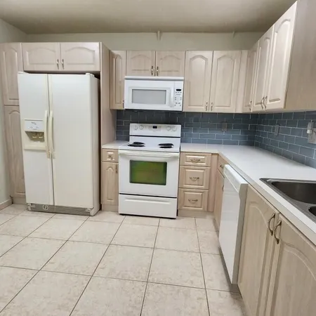 $284,900 | 11249 Southwest 169th Street, Unit V4831, Miami, FL 33157