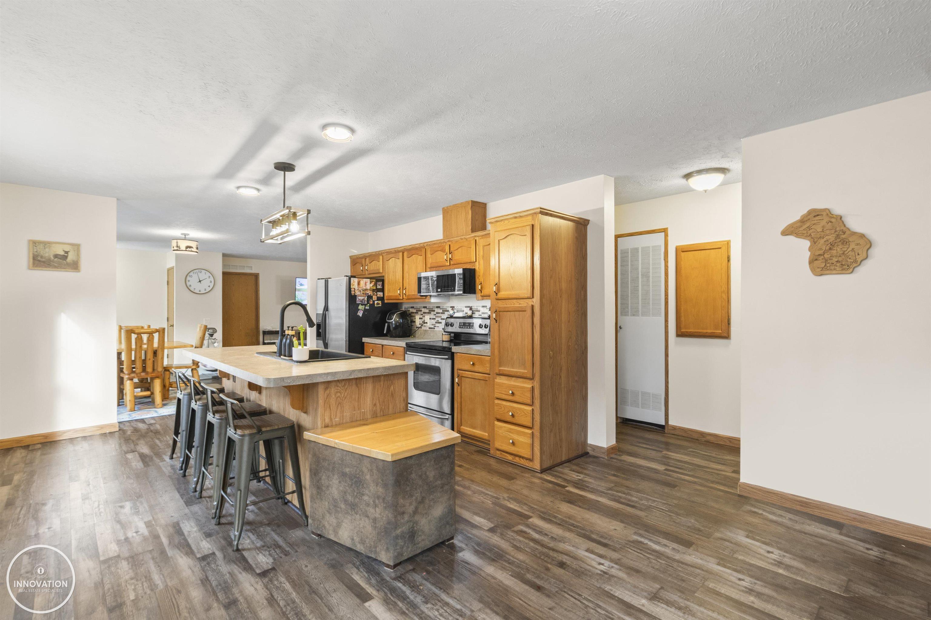 4425 Atkins Road Port Huron, MI 48060 - Photo 9 of 33 50197150-391d4153-d2f3-4755-8b20-cedf1bb2e05c.JPG