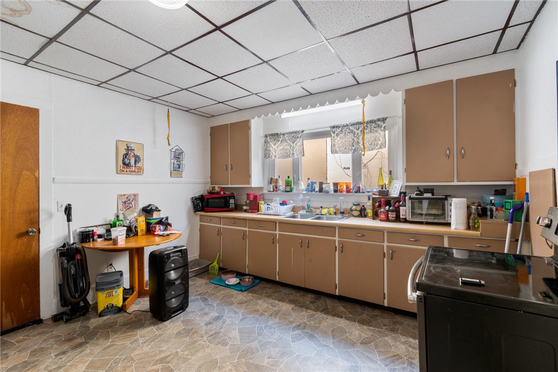 2267 Walworth-Marion Road Walworth, NY 14568 - Photo 10 of 41 One of the roomy kitchens!