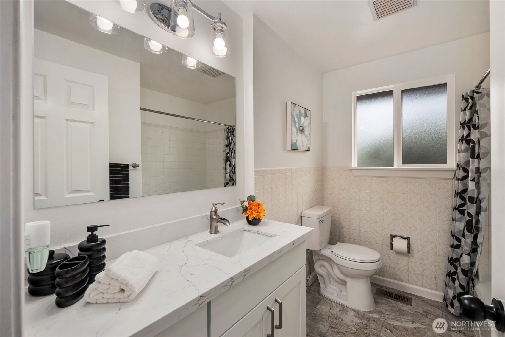3324 Northeast 17th Place Renton, WA 98056 - Photo 16 of 28