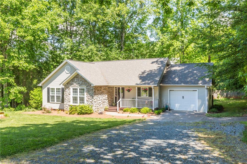 5951 Robinhood Road Pfafftown, NC 27040 - Photo 2 of 43 Gallery Image 2