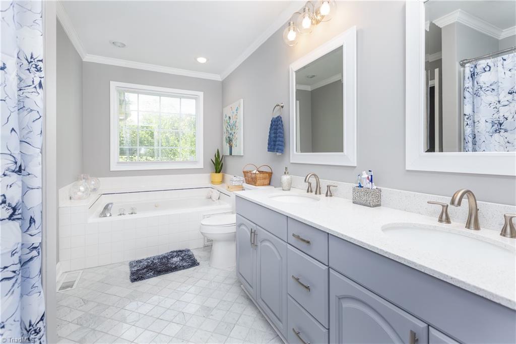 5951 Robinhood Road Pfafftown, NC 27040 - Photo 11 of 43 Gallery Image 11