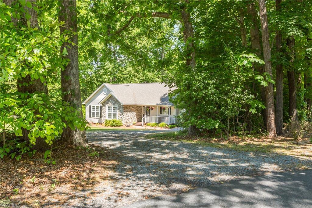 5951 Robinhood Road Pfafftown, NC 27040 - Photo 28 of 43 Gallery Image 28