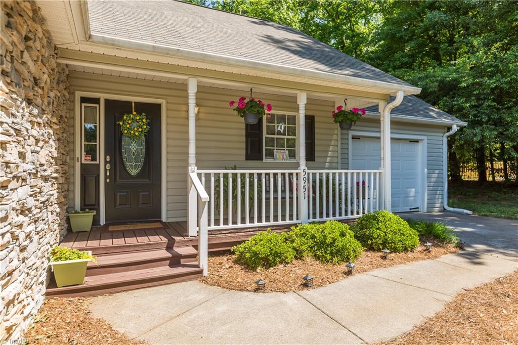 5951 Robinhood Road Pfafftown, NC 27040 - Photo 32 of 43 Gallery Image 32