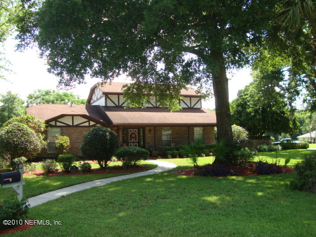 5911 Swamp Fox Road Jacksonville, FL 32210 - Photo 1 of 9 Welcome Home - 5911 Swamp Fox!