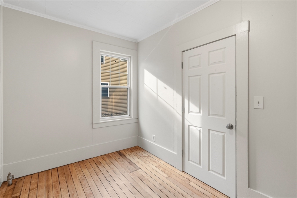 48 Hubbard Street, Unit 1R Ludlow, MA 01056 - Photo 2 of 14