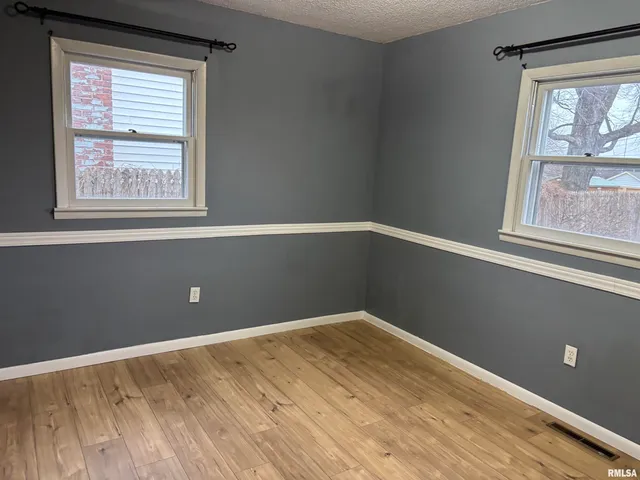 $120,000 | 816 Adams Street, Quincy, IL 62301