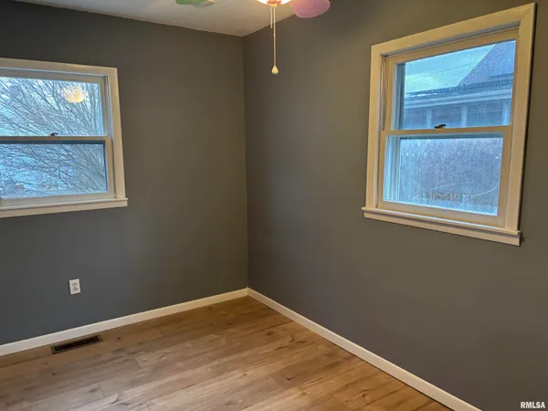 $115,000 | 816 Adams Street, Quincy, IL 62301