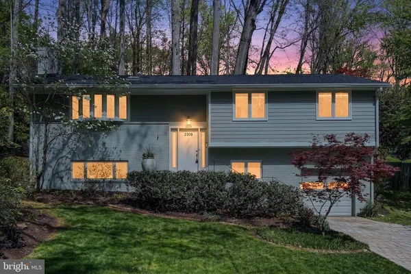 $1,175,000 | 6362 Burton Circle, Falls Church, VA 22041