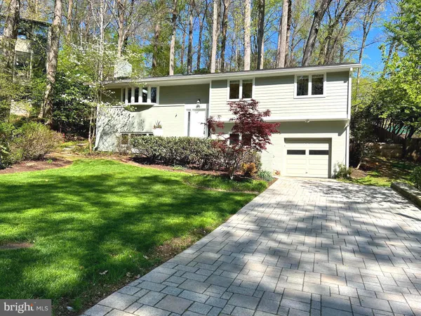 $1,175,000 | 6362 Burton Circle, Falls Church, VA 22041