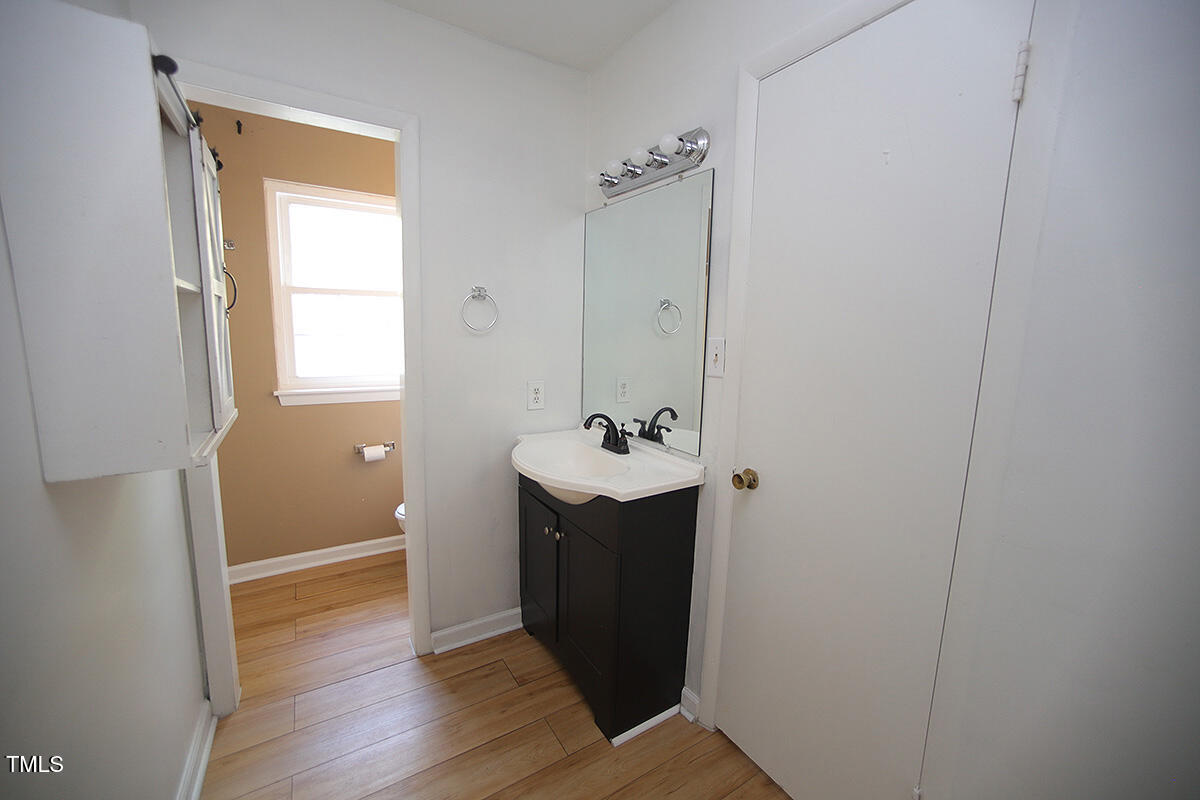 5804 Falls Of Neuse Road, Unit D Raleigh, NC 27609 - Photo 12 of 18 5804 Unit D Falls of Neuse RoadK