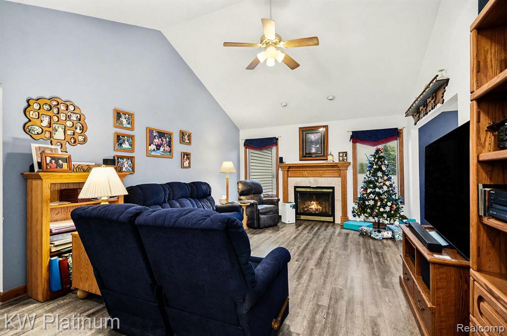 5175 Bishop Road Dryden, MI 48428 - Photo 2 of 28