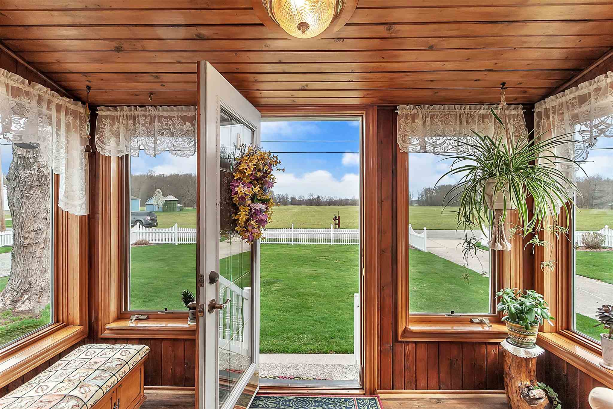 11362 Douglas Road Osceola, IN 46561 - Photo 3 of 36 Gallery Image 3