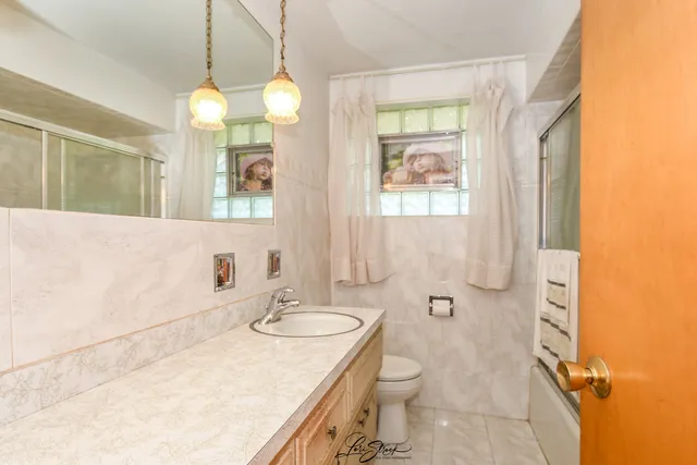 $274,999 | 3409 173rd Place, Lansing, IL 60438