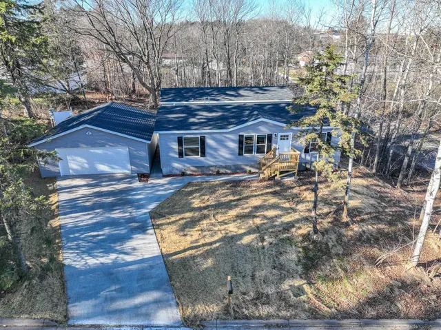 $335,000 | 111 South Teak Avenue, Duluth, MN 55811