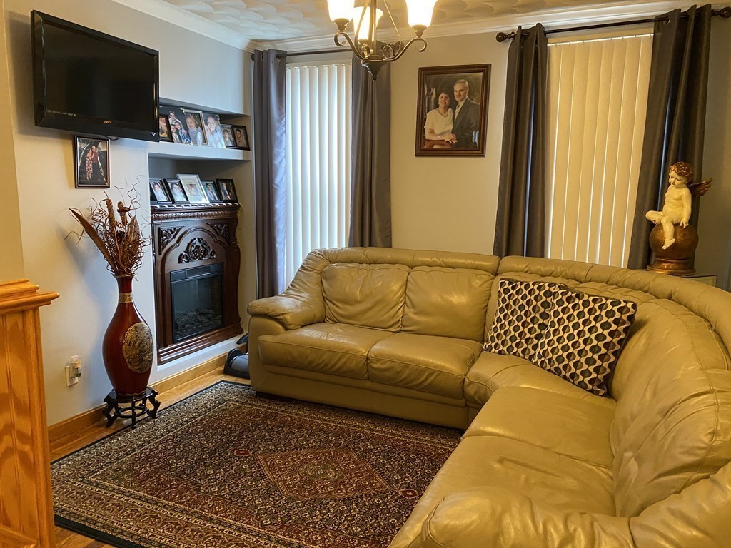 21 Forest Street Fall River, MA 02721 - Photo 4 of 16